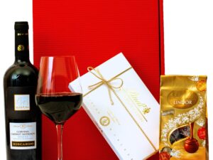 Wein-Präsentkörbe – Milan Geschenkset, Geschenkkorb gefüllt mit Rotwein und Lindt-Pralinen, Wein- und Schokoladen-Geschenkkorb für Männer und Frauen zum Geburtstag, Dankeschön, Muttertag
