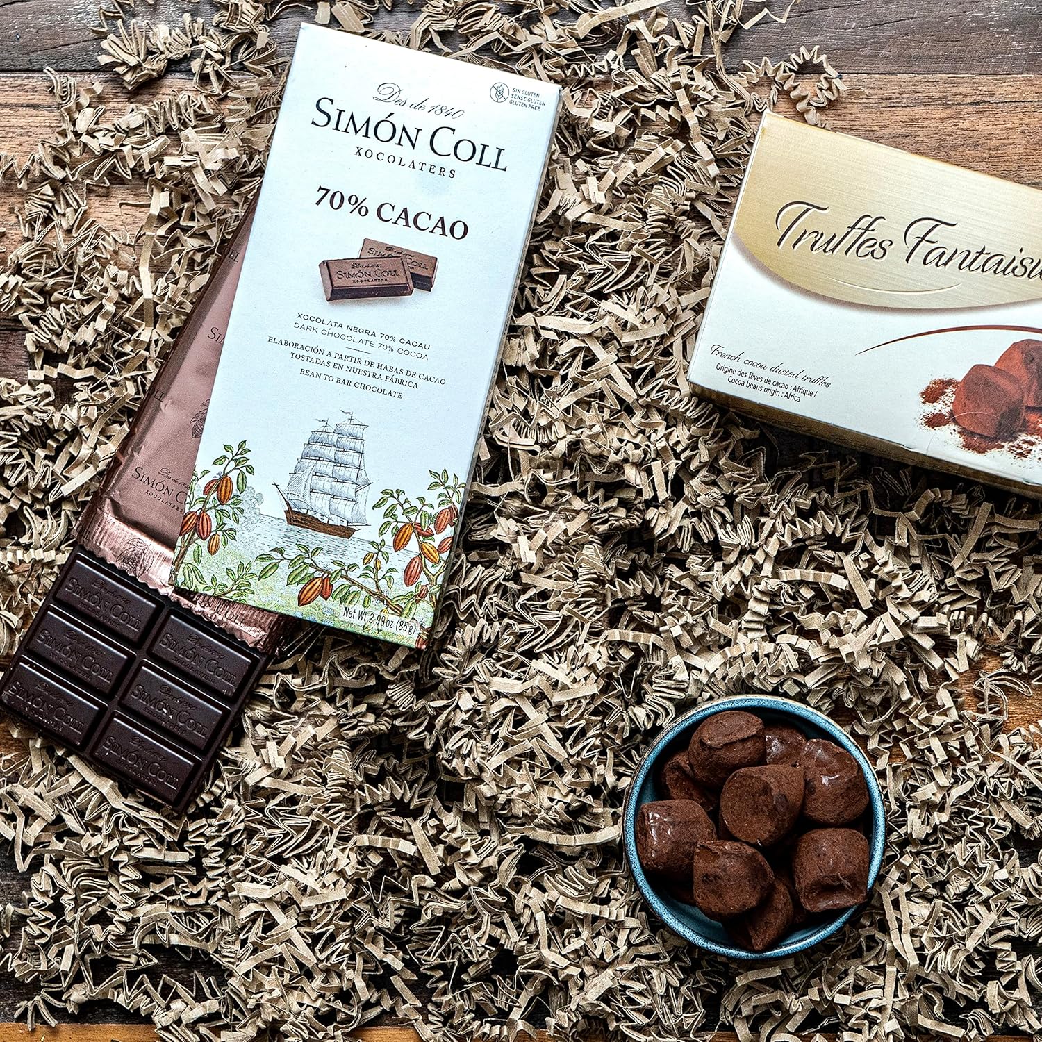 Wein-Präsentkörbe - Geschenkset 2 x Weißwein aus Italien (Pipoli Bianco Basilicata IGP) mit Schokoladentrüffeln und dunkler Schokolade | 2 x 0,75 l – Bild 6