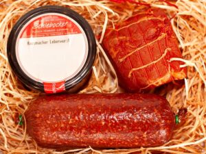 Wurst-Präsentkörbe – Oberlausitzer Wurstpaket | Geschenkkorb Edle Salami & Räucherschinken am Stück | Fleisch- und Wurstwarenkorb mit Jagdwurst, ganze Wurst | Erhältlich als Geschenkkorb