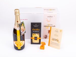 Geburtstags-Präsentkörbe – ooobox Glückwunsch-Geschenkset für Geburtstag, Prüfung, Hochzeit, Souvenir oder Weihnachten, Geschenkkorb und Geschenkkorb gefüllt mit elegantem Chandon Garden Spritz, Schokolade, Risotto, Karte und mehr