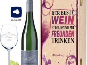 Wein-Präsentkörbe – Leonardo Wine Glass – Der beste Wein ist der den wir mit Freunden trinken 2.0 – Includes Printed Vintage Wooden Box + Riesling Tandem – Gift Basket for Best Friends Also as a Birthday Gift