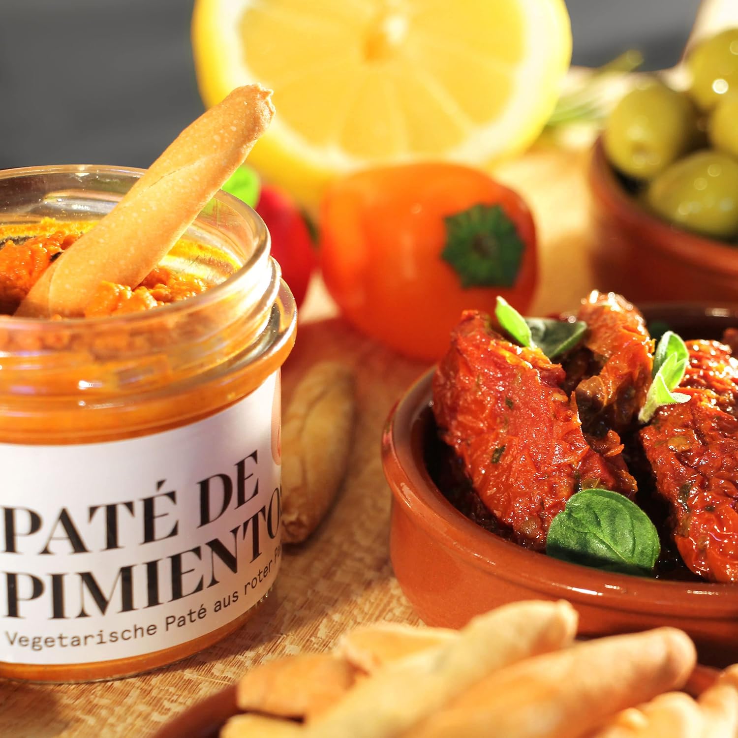 Wein-Präsentkörbe - Geschenkkorb Sommer in Spanien – Fertig gepackter Geschenkkorb mit leckerer Sangria & spanischen Köstlichkeiten – Ideal als Geburtstagsgeschenk & kleines Geschenk für Männer und Frauen jamon.de – Bild 6