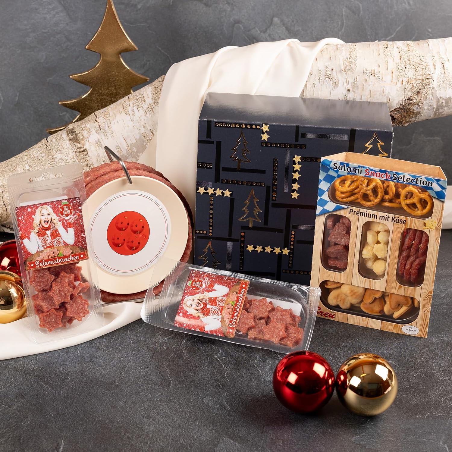 Wurst-Präsentkörbe - Wurstbaron® Edle Weihnachtsgeschenkbox mit unserer beliebten Wurstkabelrolle, Snackbox im Weihnachtslook, Geschenk mit Salami und Snacks – Bild 4