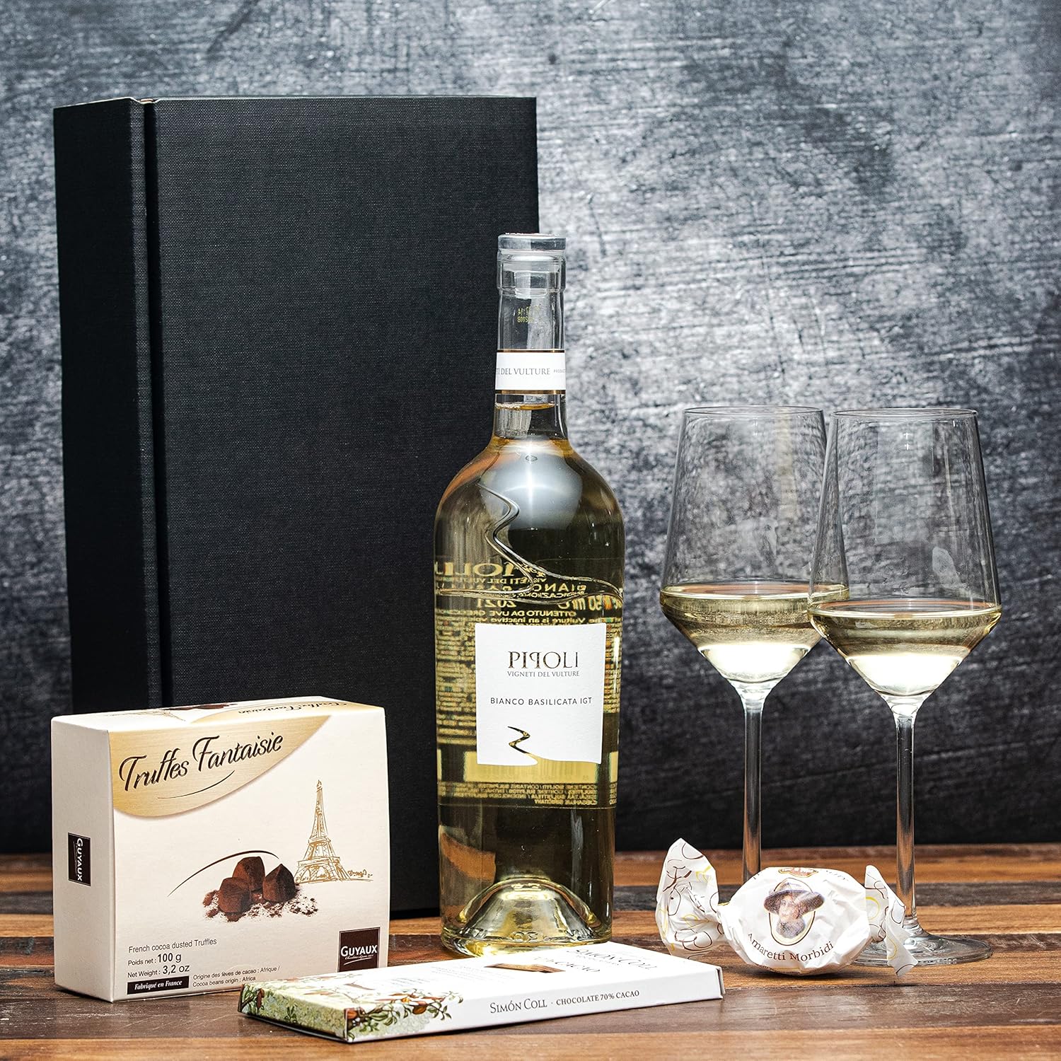 Wein-Präsentkörbe - Italienisches Weißwein-Geschenkset mit Schokoladentrüffeln und dunkler Schokolade – Bild 2