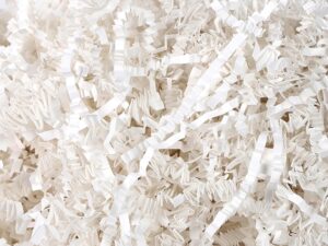 Geburtstags-Präsentkörbe – 1 Pfund zerknittertes Papierschnitzel-Füllmaterial für Geschenkkörbe und -boxen, dekorative Papierschnitzelfüllung für Ostern, Geburtstag, Weihnachten, Hochzeitsverpackung, Graskissenfüllung