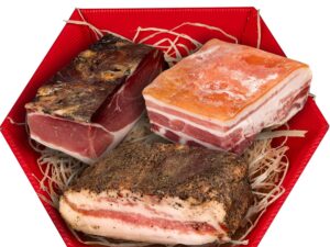 Wurst-Präsentkörbe – WURSTBARON® Speckpaket mit Südtiroler Speck, Guanciale und Pancetta, Geschenkbox mit 3 italienischen Spezialitäten, Geschenkkorb mit Leckereien aus Südtirol
