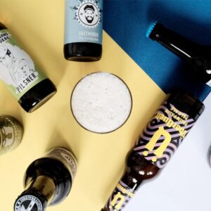 Craft Beer Package Hamburg - 8 Beers from Hamburger Brauereien - Gift Beer Pack - 8 Different Beers - Different Beer Styles (Lager/Pils/Pale Ale/IPA)