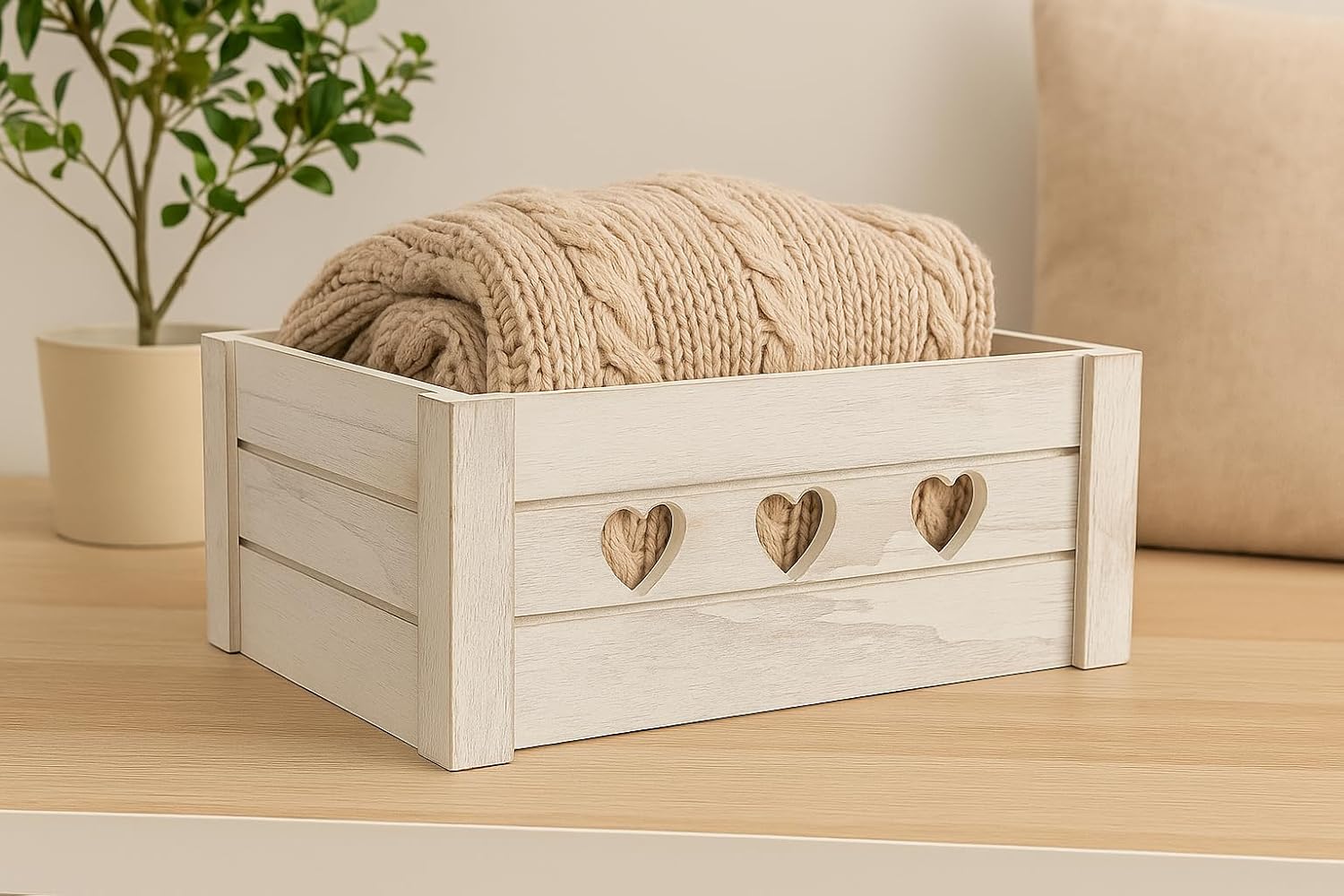 khevga Wooden Box with Heart Appliqués - Wedding Gift & Wooden Gift Box 30 x 20 x 12 cm - Whitewashed Decorative Box in Vintage Shabby Chic Style – Bild 6