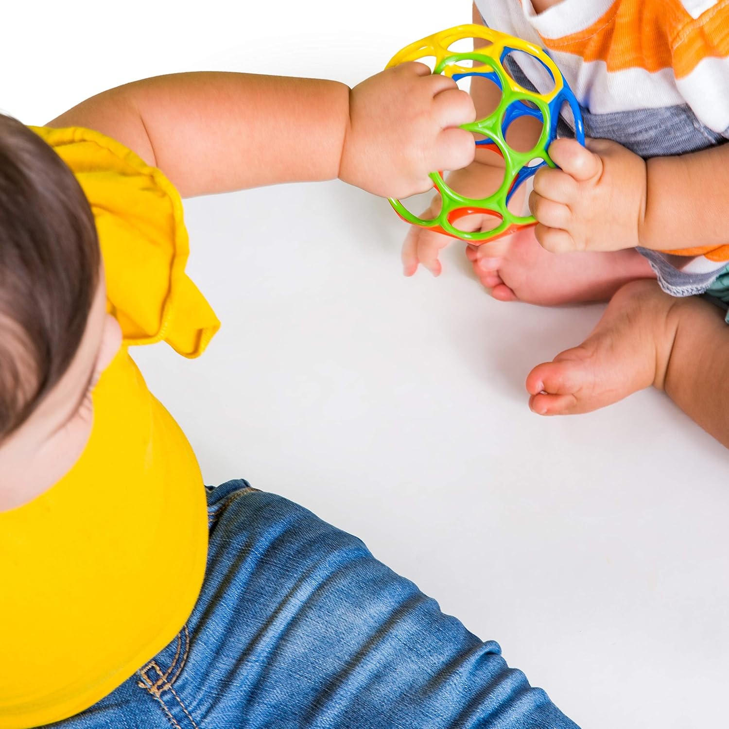 Oball Rattle – Flexible and Easy-to-Grip Design for Children of All Ages Classic – Bild 2