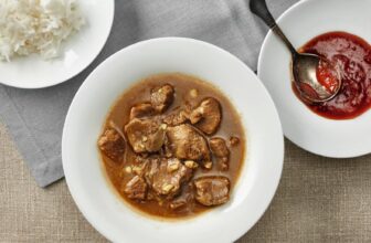 Lammragout mit Mandeln Rezept | Küchengötter