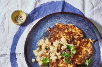 Süßkartoffel-Latkes mit Birnenchutney