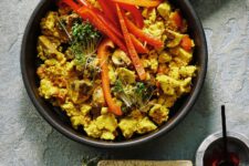 Rührtofu mit Paprika Rezept | Küchengötter