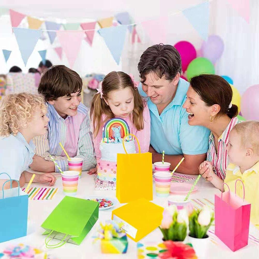 Pack of 30 Colourful Paper Bags, Gift Bags, Toy Candy Bags with Handle, Kraft Paper Bags for Children's Birthdays, Weddings, Christmas Parties (15 x 8 x 21 cm) – Bild 6