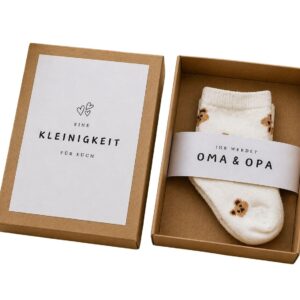 Pregnancy announcement | Du wirst Oma | Du wirst Opa | You will be grandma and grandpa | Baby announcement | You will be grandma and grandpa with baby socks | White with bears