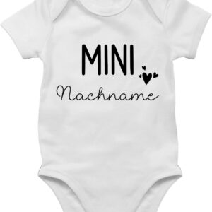 Geschenk mit Namen personalisiert by Shirtracer – Body Boy Girl – Mini Last Name | Pregnancy Announcement Gift Birth Baby