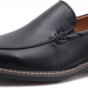 Finishing & Sewing Men's Classic Moc-Toe Penny Loafer