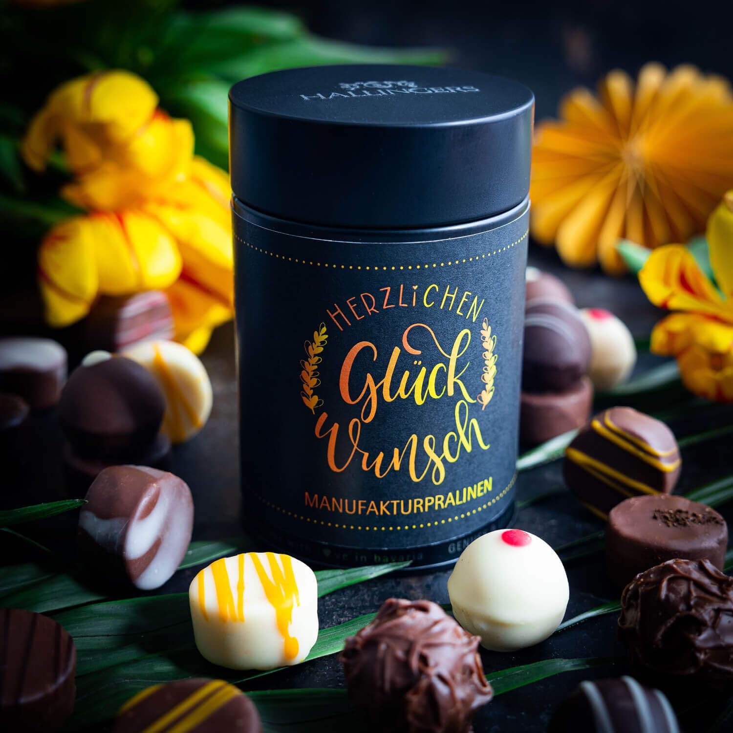Hallingers Genuss Manufaktur Chocolates Congratulations Gift - Without Alcohol, Handmade from Confectionery Fine Cocoa in High-Quality Gift Box "Herzlichen Glüc...", Gift Idea for Men and Women – Bild 2