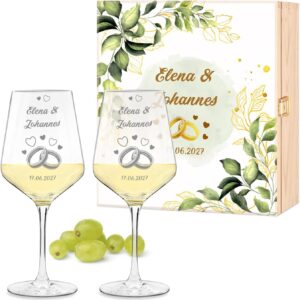 Maverton Set of 2 Wine Glasses with Engraving in Wooden Box, 490 ml Wine