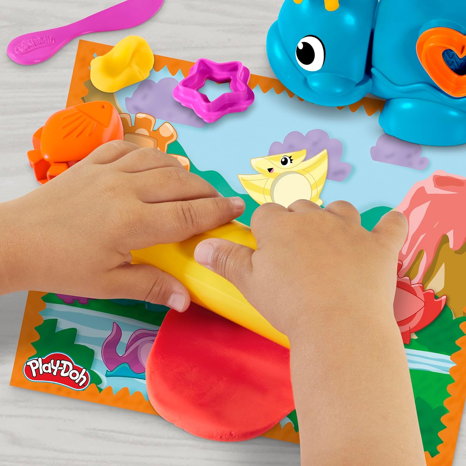 Play-Doh Colourful Dino Dinosaur Toy with Shapes and Tools, Craft Mat and 6 Colourful Tin of Clay, Craft Set and Activity for Girls and Boys and Fans of Dinos from 2 Years – Bild 2