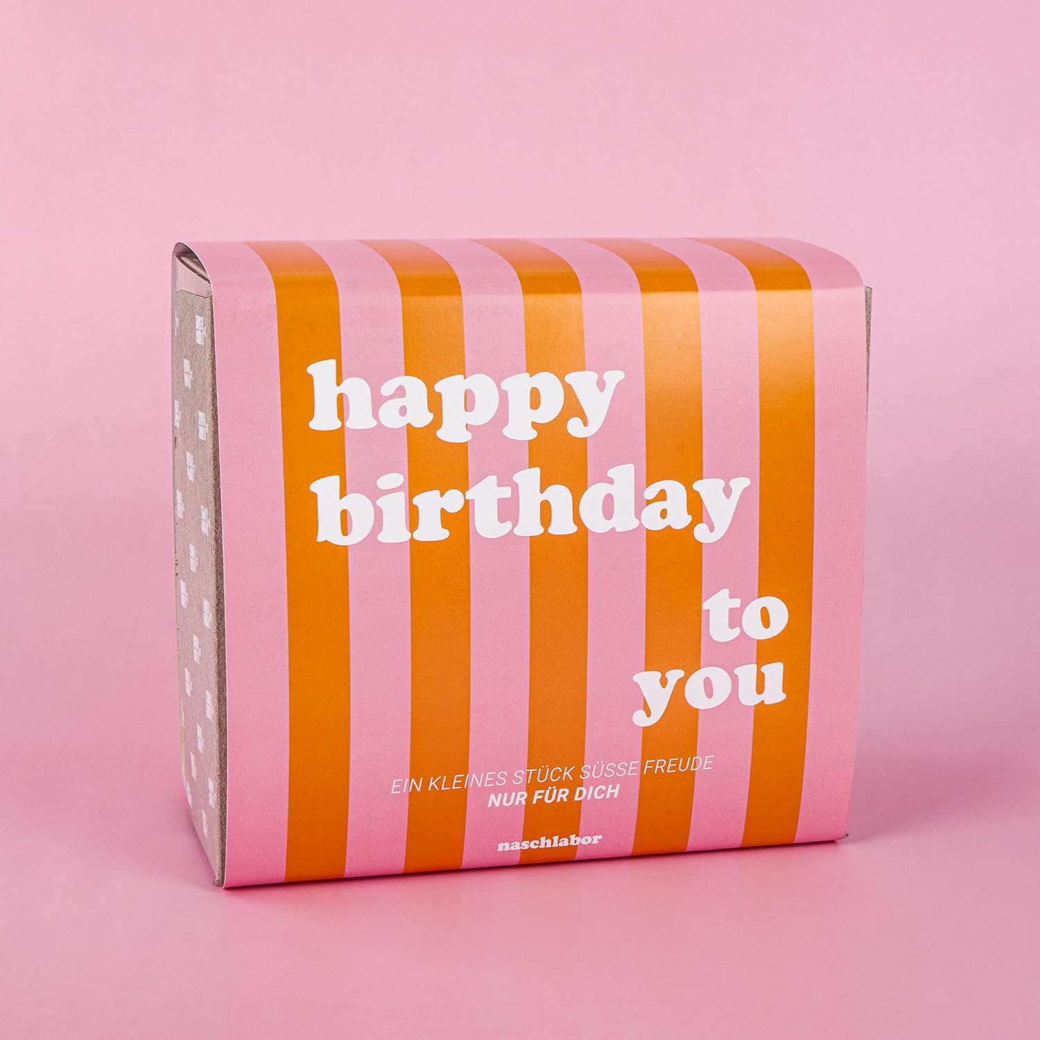 Birthday, Surprise & Little Delights | Birthday Joy for Family, Friends & Colleagues | with Sweet Fruit Gummies and Marshmallows | naschlabor Gift Box Happy Birthday to You – Bild 3