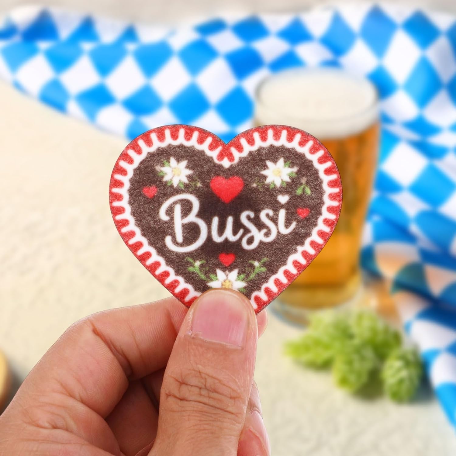 Pack of 12 Gingerbread Hearts Oktoberfest Badge Pin Heart Felt O'Zapft Is – Bild 4