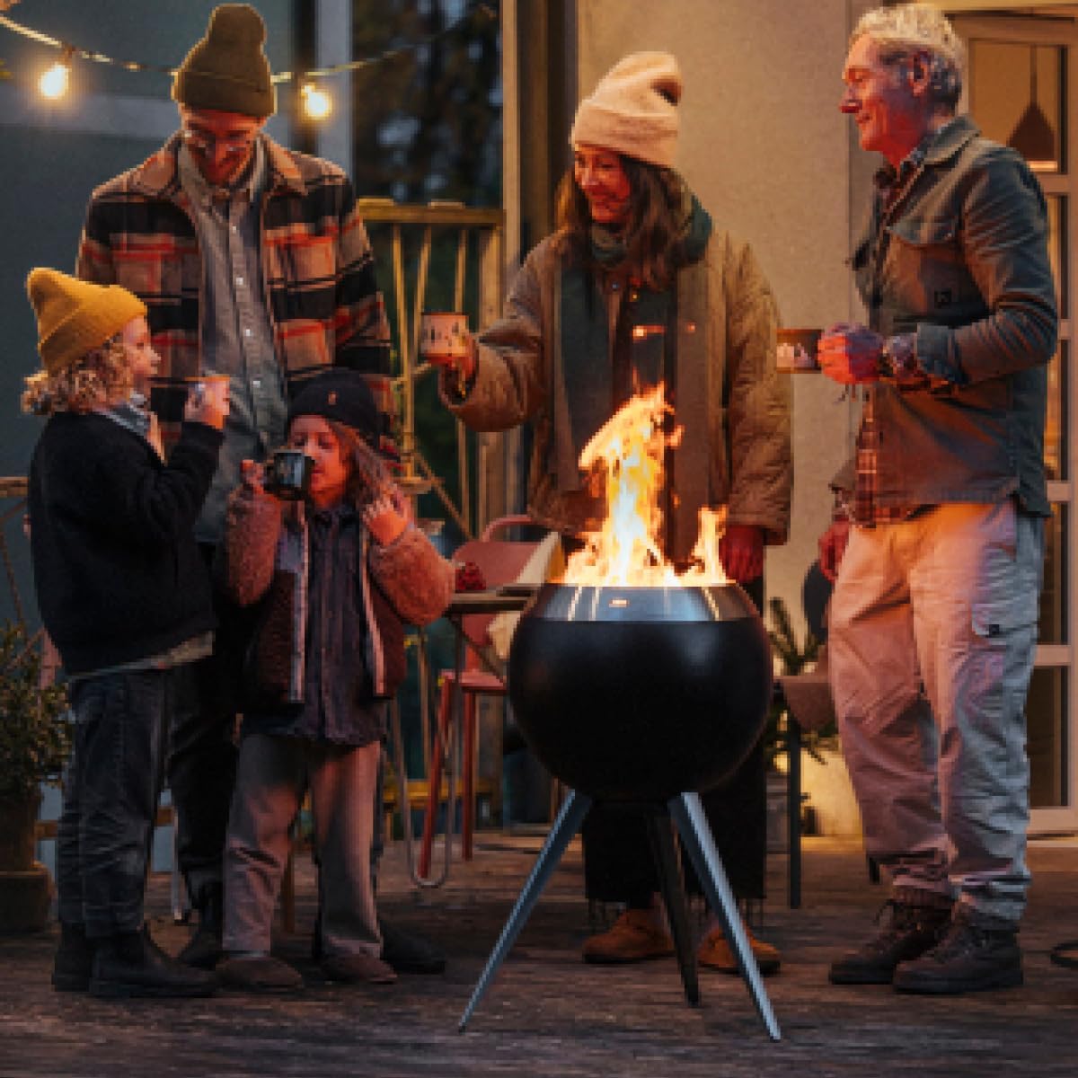 höfats Moon 45 Smokeless Fire Bowl with High Base Made of Stainless Steel - Enamelled Low Smoke Fire Basket with Wood Carburettor Technology, Two-Stage Combustion Process - Fire Pit with Diameter 45 – Bild 2