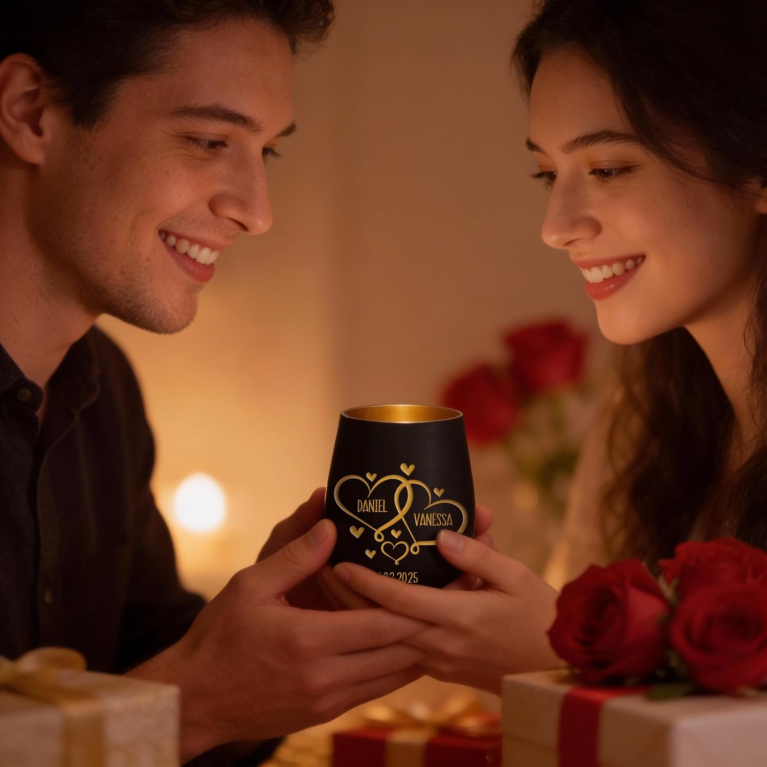 Engraved Lantern - Personalised Hearts with Name and Date - Anniversary Birthday or Valentine's Day Gift - Black – Bild 5
