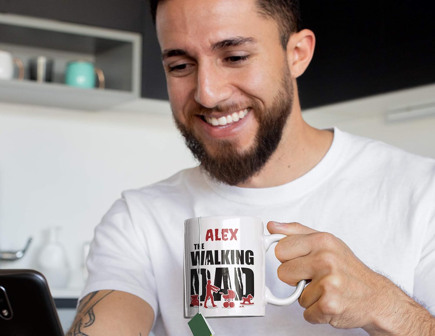 Personalised Dad Gift Idea | Walking Dad | Father Gift Mug for Birth Baby Father's Day Birthday (330 ml) with Desired Name – Bild 3