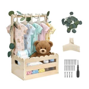 Babyshower Scalloped Wooden Box with Hangers