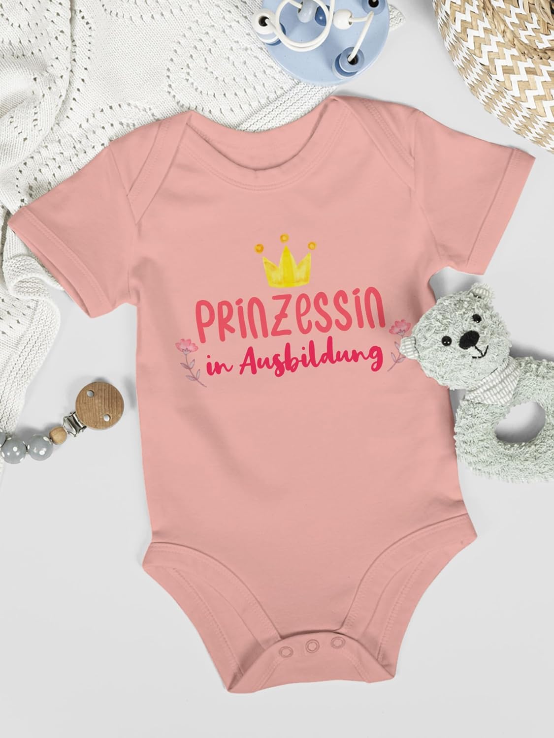 Shirtracer - Baby Body Kurzarm - Sprüche - Prinzessin in Ausbildung – Bild 8