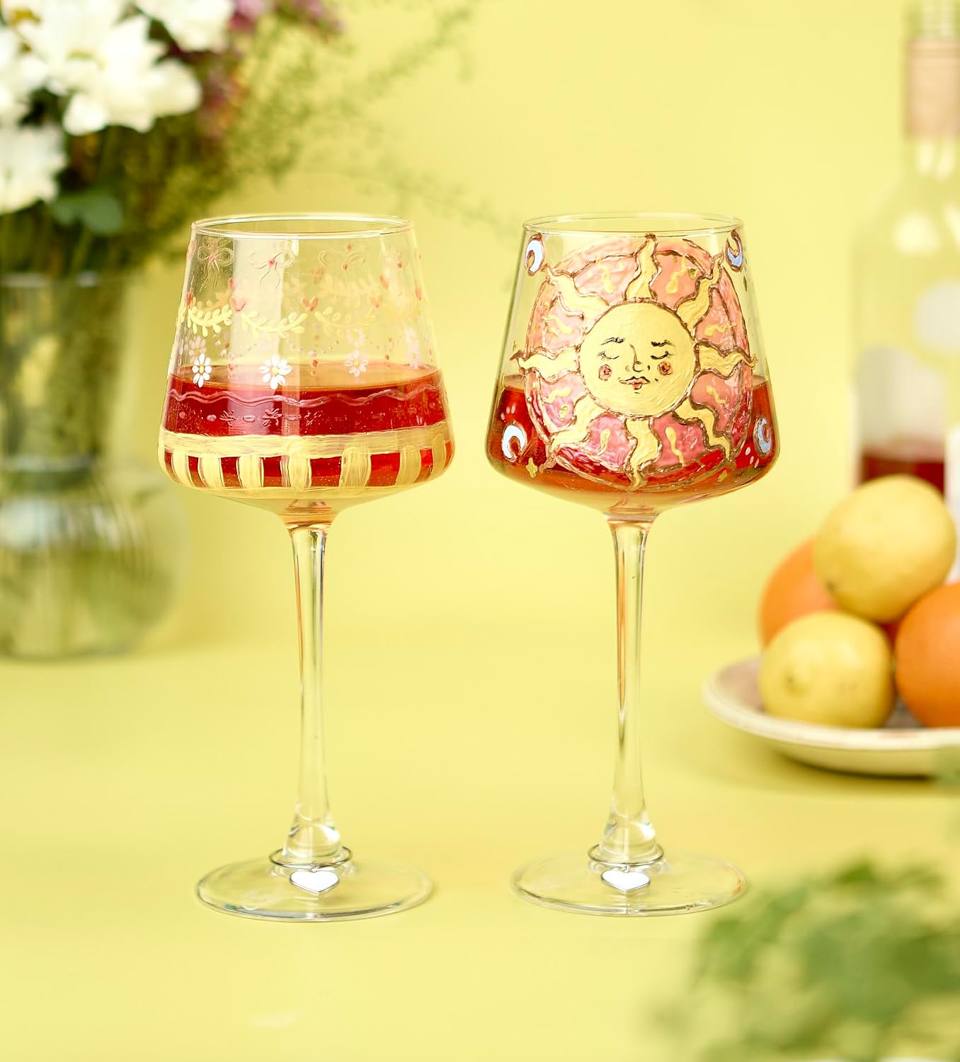 Pott'd Paintables Paint Wine Glasses - DIY Glasses Painting Set for Adults with Wine Glasses, Enamel Paints, Brushes, Pens and Pendants - Craft Kit for Beginners – Bild 6