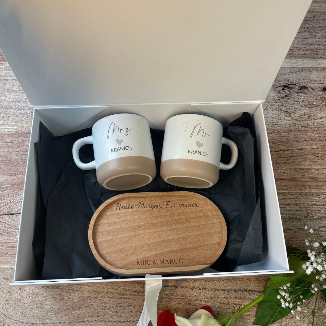 Personalised Wedding Gift Set | Mr & Mrs Cups with Name | Engraved Tray | Gift Box Wedding | Wedding Cups Personalised (Full Set) – Bild 3