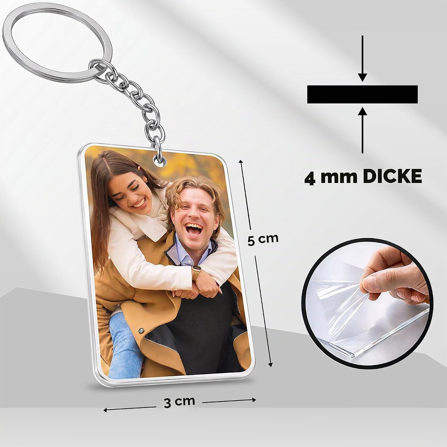 Meinearmbänder® Personalised Photo & Engraved Keyring - Square Acrylic Pendant - Perfect for Family Photos, Birthday & Anniversary - Gift for Couples, Friends & Family – Bild 8