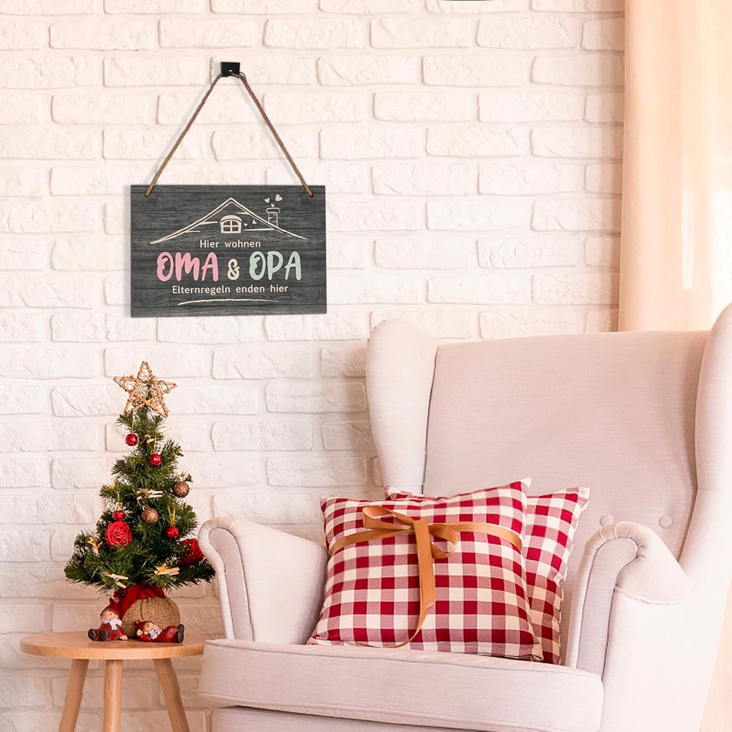Grandma and Grandpa Gift, Decorative Ornaments Made of Wood, Grandma Grandpa Gifts for Birthday, Tin Signs Saying "Hier wohnen OMA OPA Elternregeln enden hier" Gift Grandma and Grandpa for Mother's Day Christmas – Bild 4