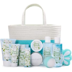 BODY & EARTH Geschenke für Frauen - 11 tlg. Badeset Geschenkset mit Jasmin Duft Spa Produkte, Geschenkkorb Wellness Set für Frauen, Mama, Freundin, Mädchen zum Geburtstag Valentinstag Muttertag