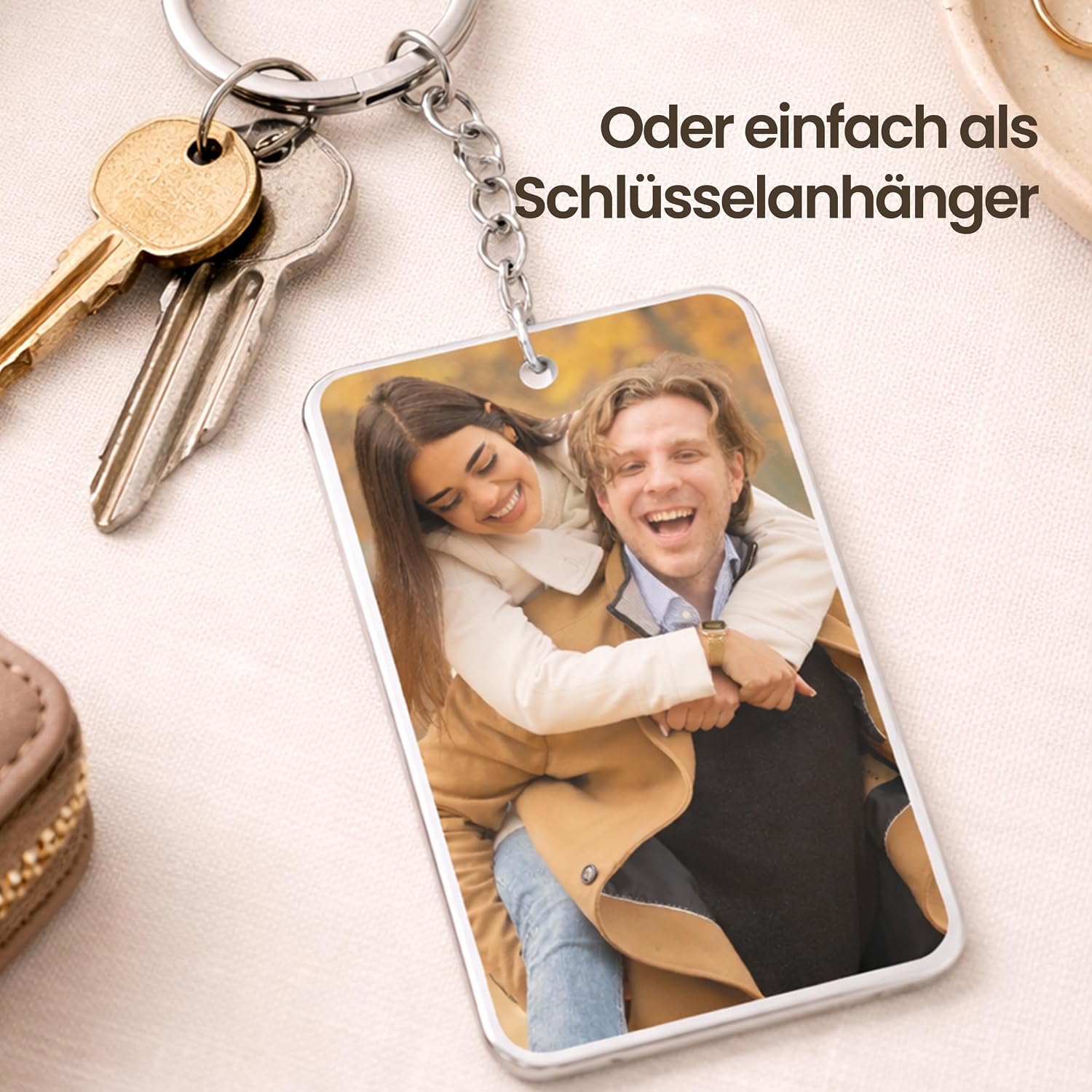 Meinearmbänder® Personalised Photo & Engraved Keyring - Square Acrylic Pendant - Perfect for Family Photos, Birthday & Anniversary - Gift for Couples, Friends & Family – Bild 6