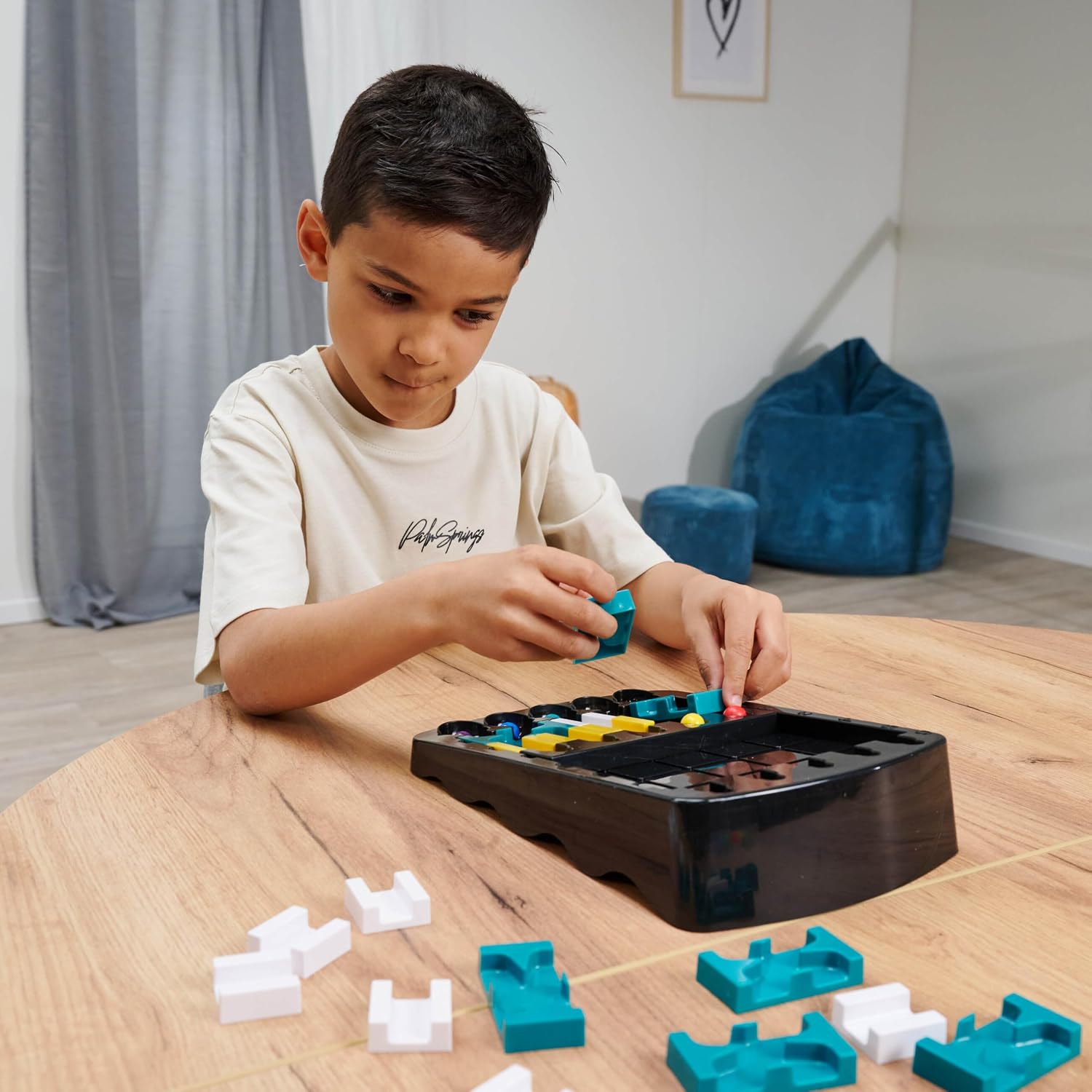 Noris 606134747 - IQ Track Game (Logic Game from 6 Years) - Refined Marble Run Challenge for 1 Person with 6 Difficulty Levels Including Solutions, Thinking Game for Children and Adults – Bild 4