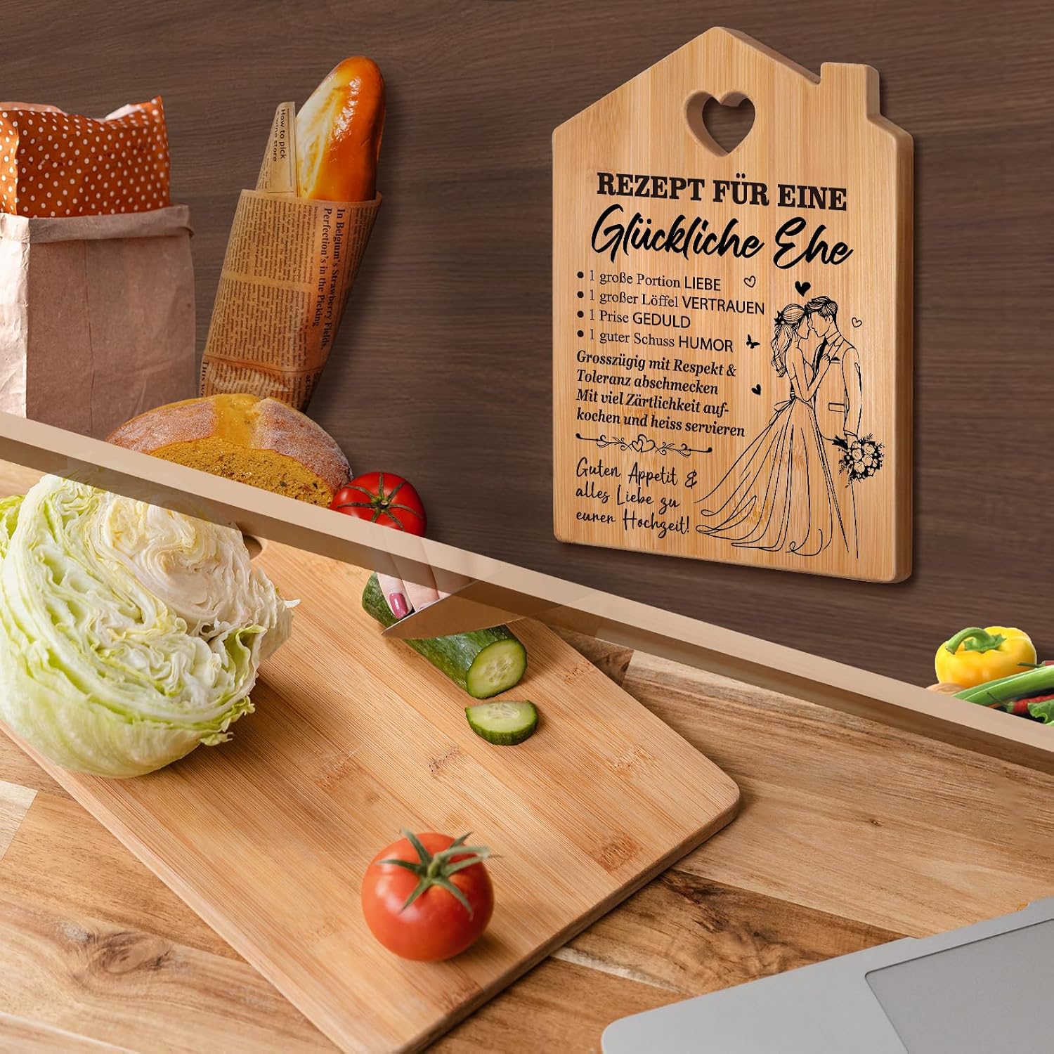 Wedding Gifts for Bride and Groom - Bamboo Chopping Board with Saying, Wedding Gift, Recipe for a Happy Marriage – Bild 3