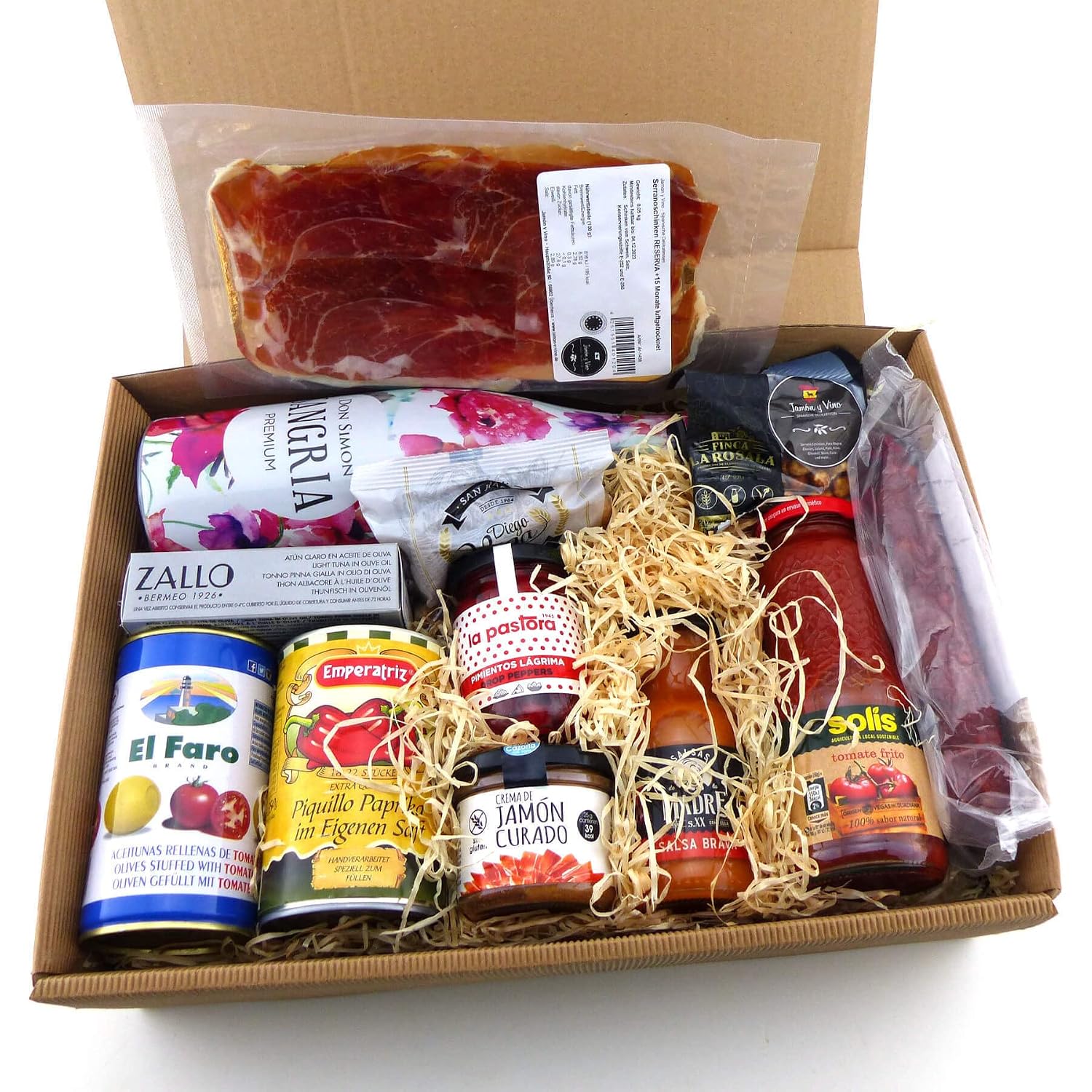 Spanish Summer Gift Box - Spanish Tapas & Specialities with Sangría, Serrano Ham, Chorizo, Olives & Dips - Mediterranean Gift Set | Gift Basket | Gift Basket – Bild 2