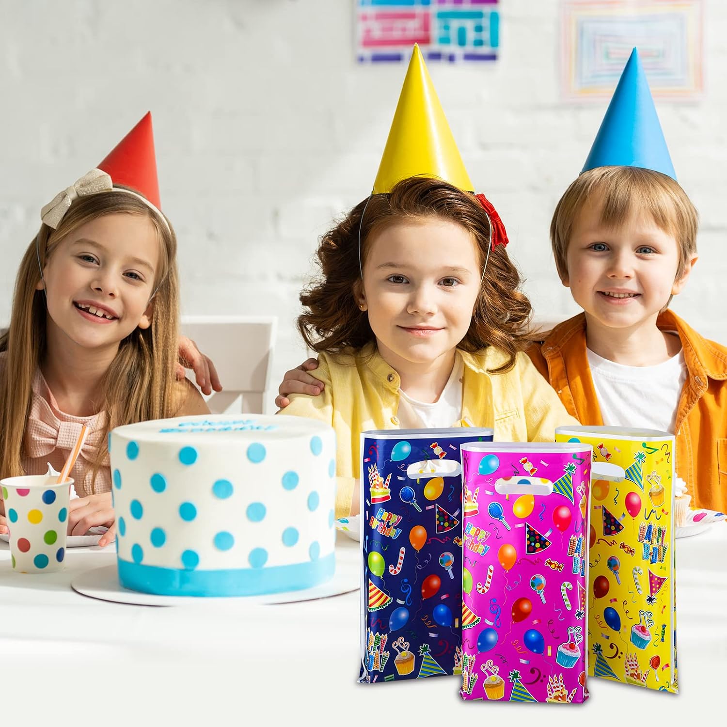 ASTARON Birthday Bags for Kids Parties, Pack of 30 Birthday Party Gift Bags, Girls and Boys, Birthday Party Accessories, Birthday Gift Bags, Plastic Bags for Birthday Parties – Bild 6