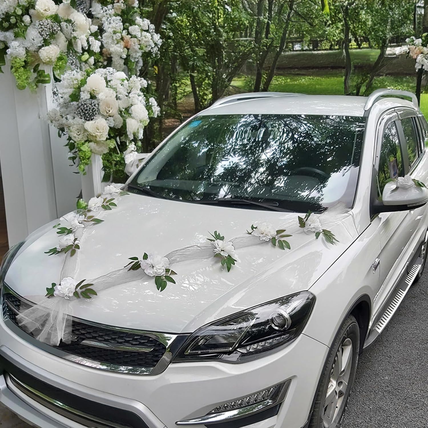 Wedding Car Decoration, White Wedding Decoration, Car Decoration with 11 Roses & Garland, Car Jewellery with Suction Cups and Length Bands, Bridal Car Decoration for Bonnet Party – Bild 7