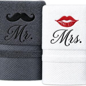 AHEJIOO Wedding Gift, 2-Piece Cotton Towel Set, Grey and White, Practical Wedding Gifts for Newlyweds, Elegant Mr and Mrs Decoration for Bathroom and Engagement