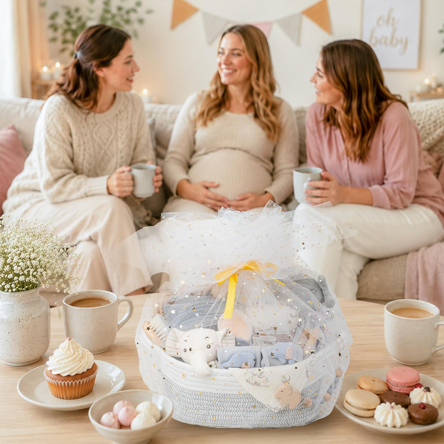 Newborn Gift Set for Birth with Baby Blanket and Wooden Rattle – Bild 8