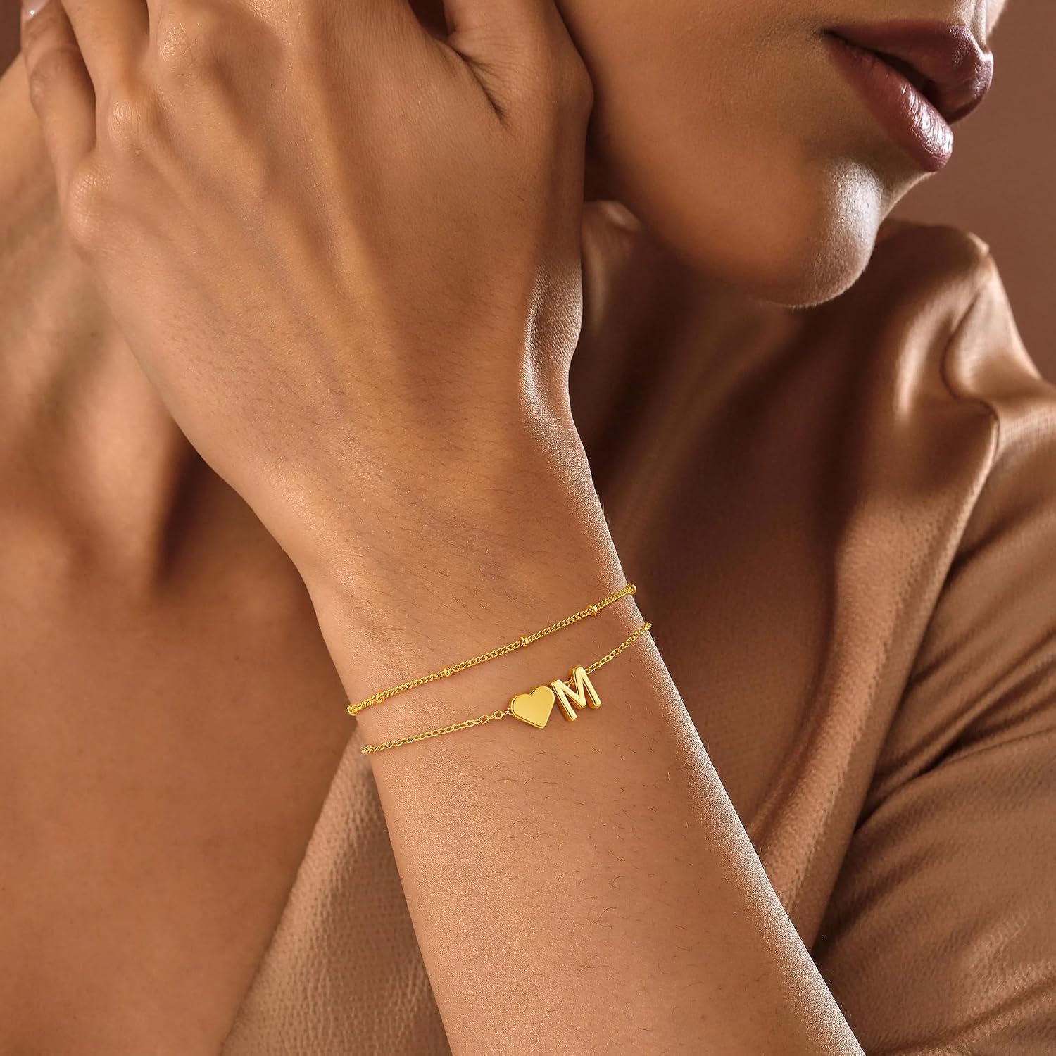 TINGN Women's Gold Silver Bracelet - 14K Gold Plated Heart Layered Bracelets Personalised Bracelet with Letters Monogram Alphabet Bracelet Women's Jewellery Gifts for Women Girlfriend Girls – Bild 3