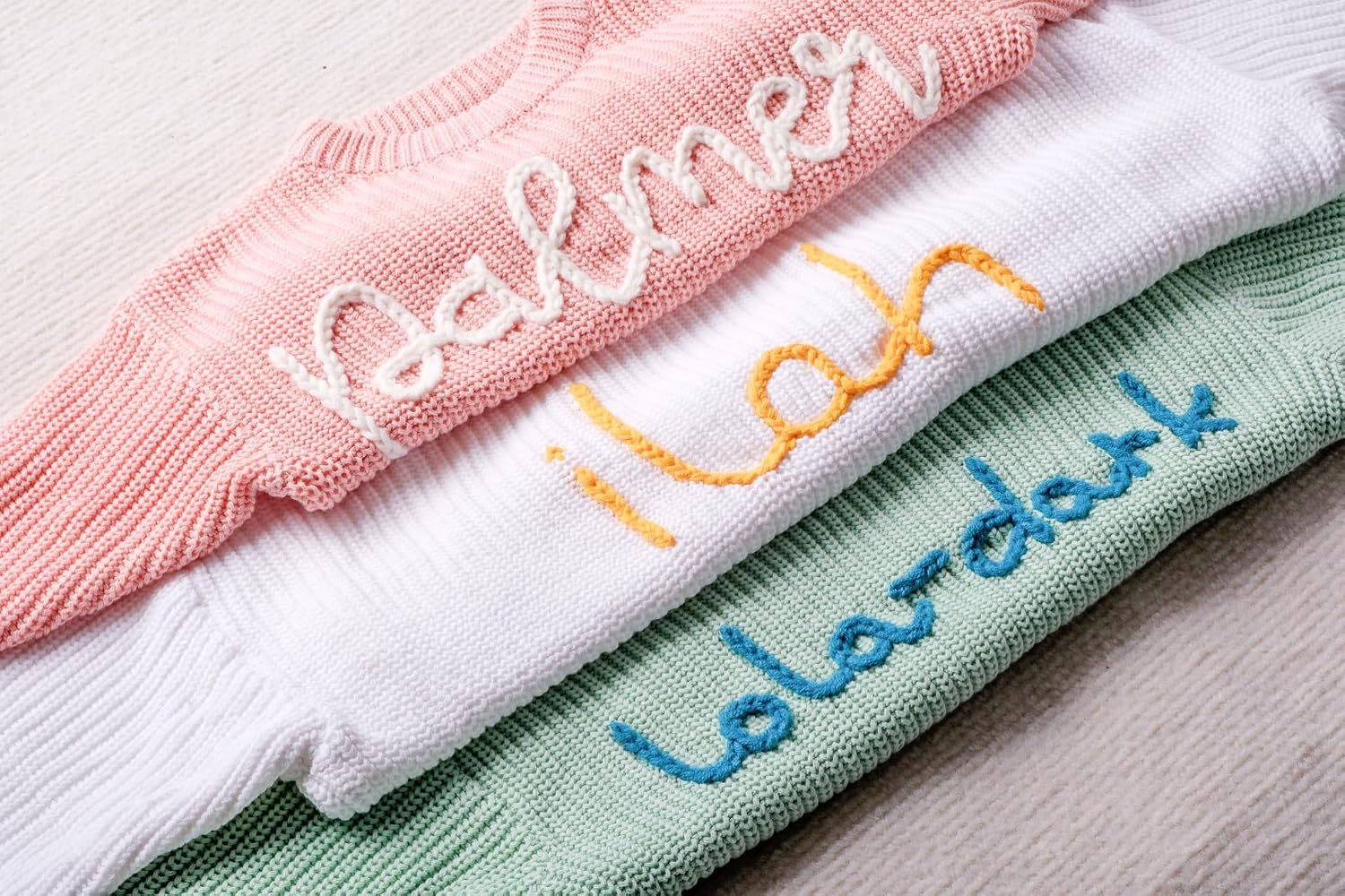 Personalised Baby Knitted Jumper, Custom Baby Jumper with Hand Embroidered Name, Toddler Gift – Bild 5
