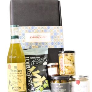 Italia Speciale Gift Set – Mediterranean Delicatessen with Olives, Artichokes, Orange Salt & Olive Oil – Italian Delicacies in Gift Box