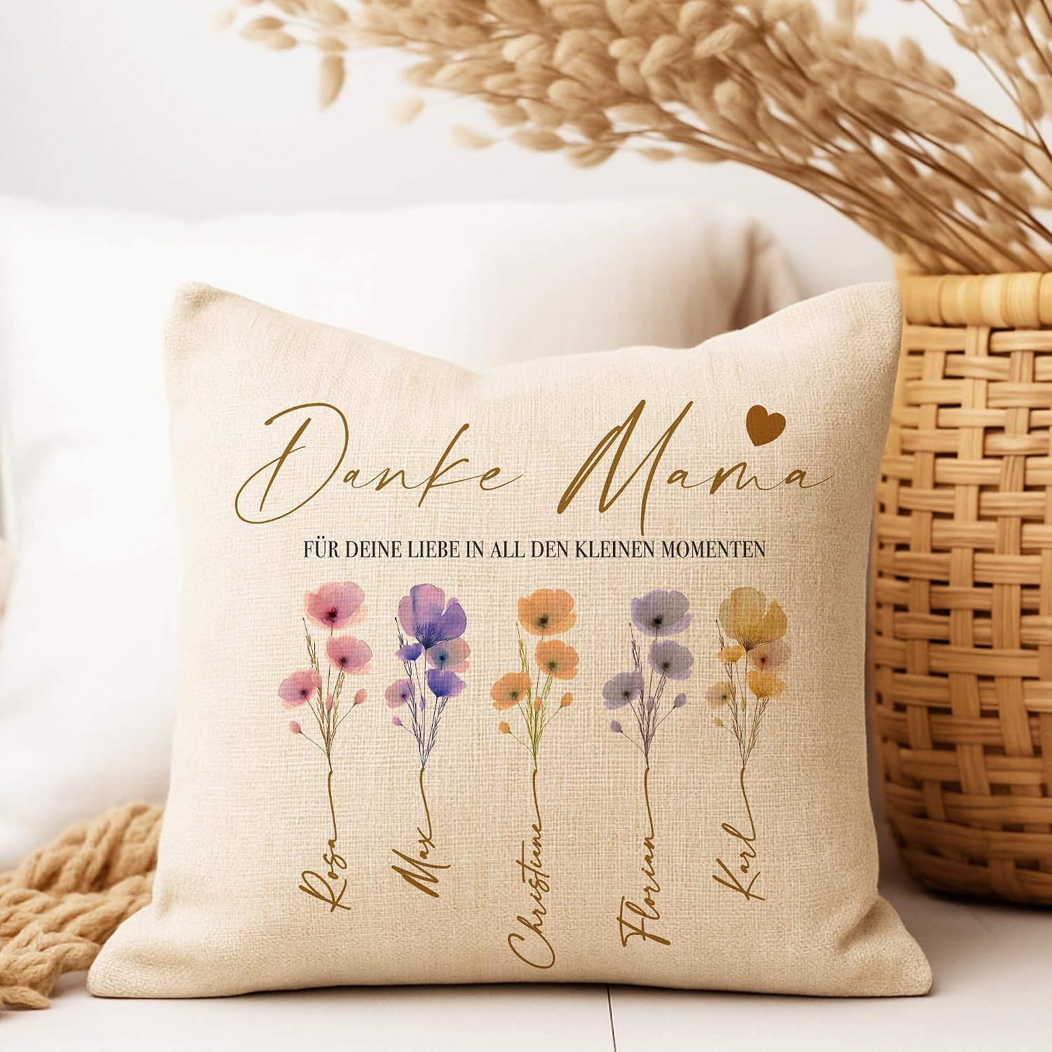 Manufaktur Liebevoll Personalised Cushion with Name, Best Mum Gift for Mum, Family Cushion with Watercolour Flowers, Gift Family (Best Mum) – Bild 3