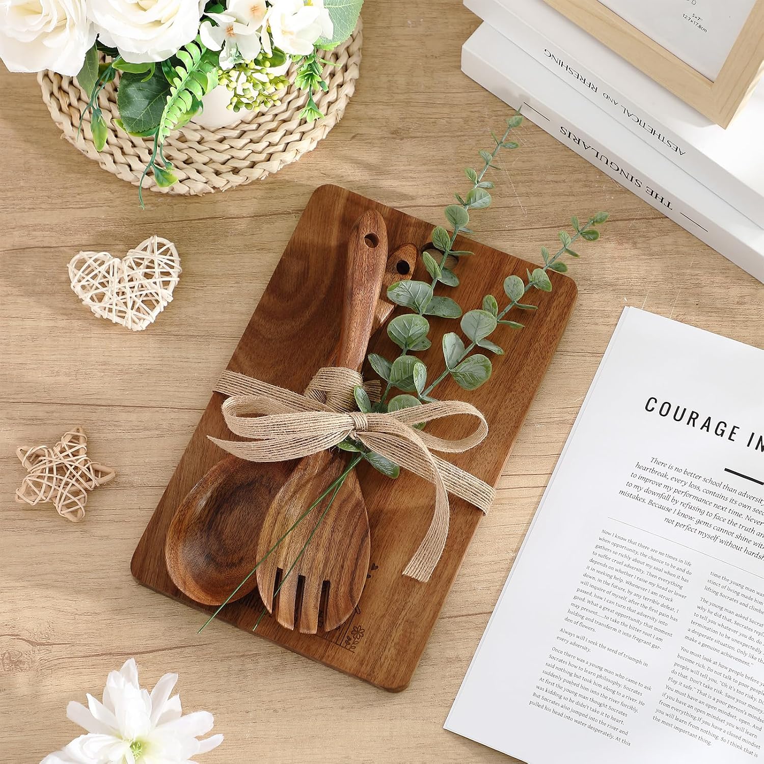 Xuniea Housewarming Gift Wooden Chopping Board with Cooking Spoon Salad – Bild 3