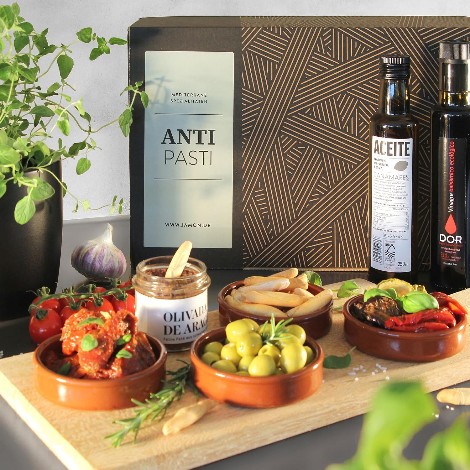 Antipasti Gift Box, Vegan Mediterranean Gift Set by GESCHENKVOLL – Bild 3