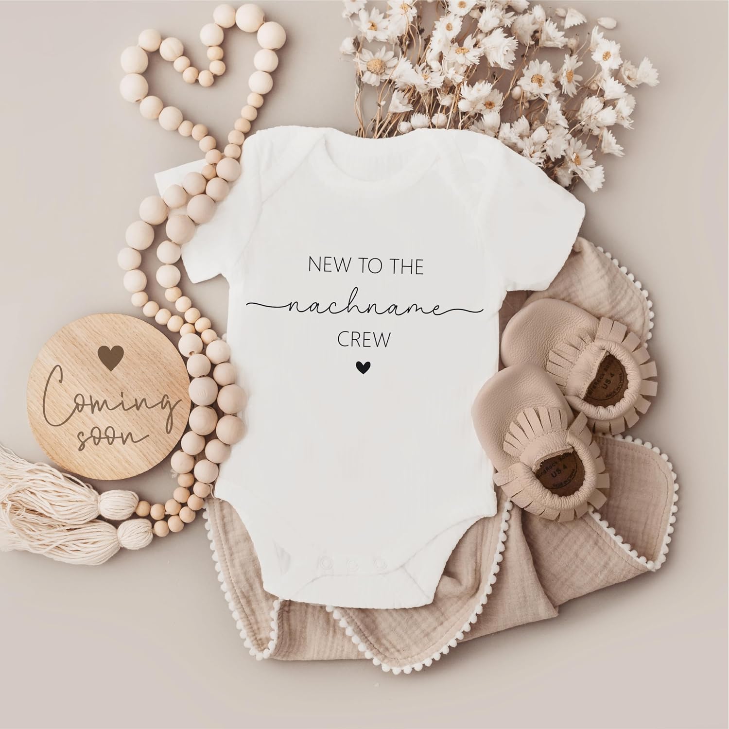 Surname Baby Bodysuit Personalised with Name, Pregnancy Proclaim, Baby Body Baby, Birth Gift, Baby Bodysuit Personalised, You Will Be Dad Grandma Grandpa Gift, New to the Crew Bodysuit – Bild 2